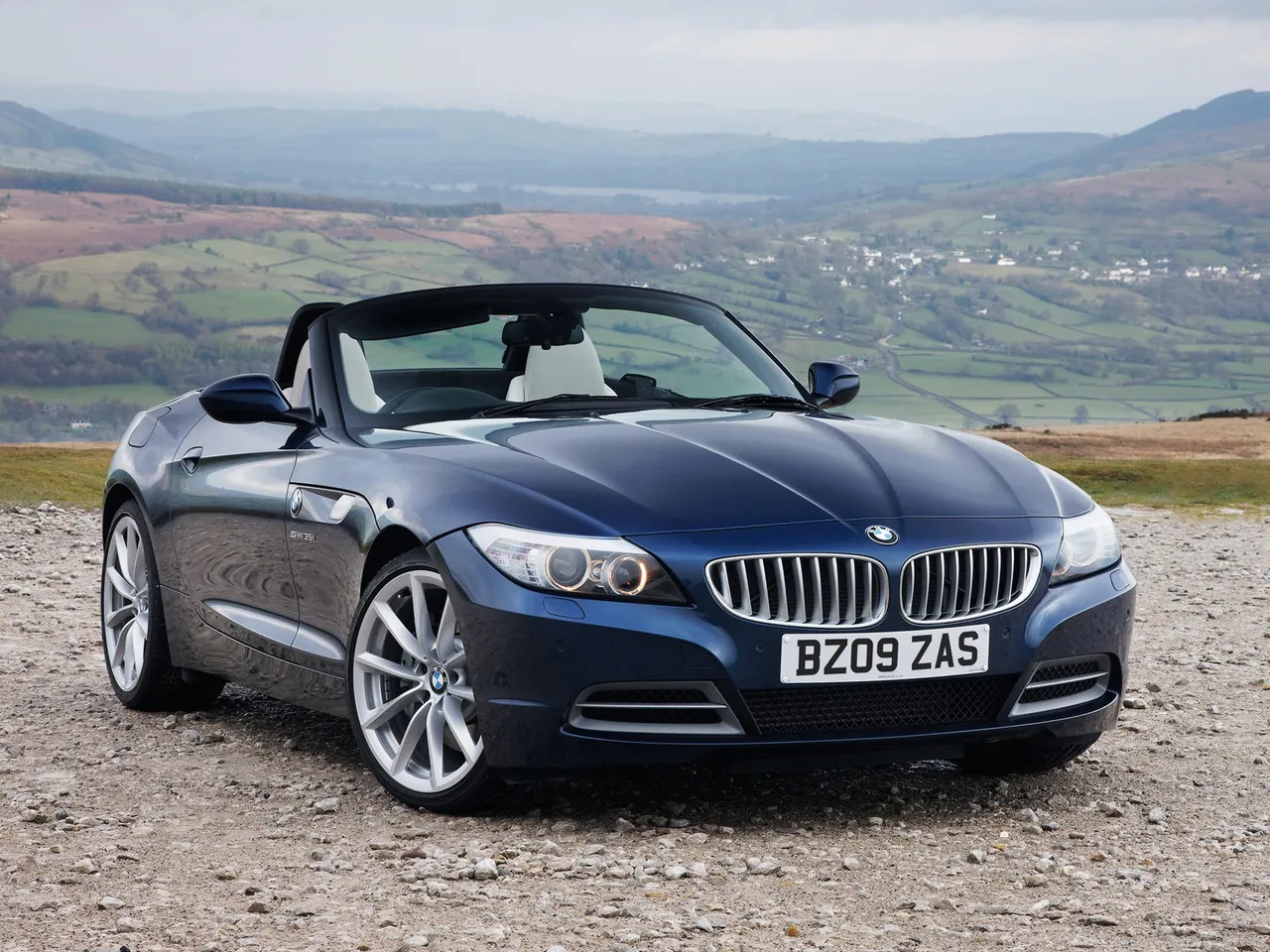 BMW Z4 [UK] (2010)