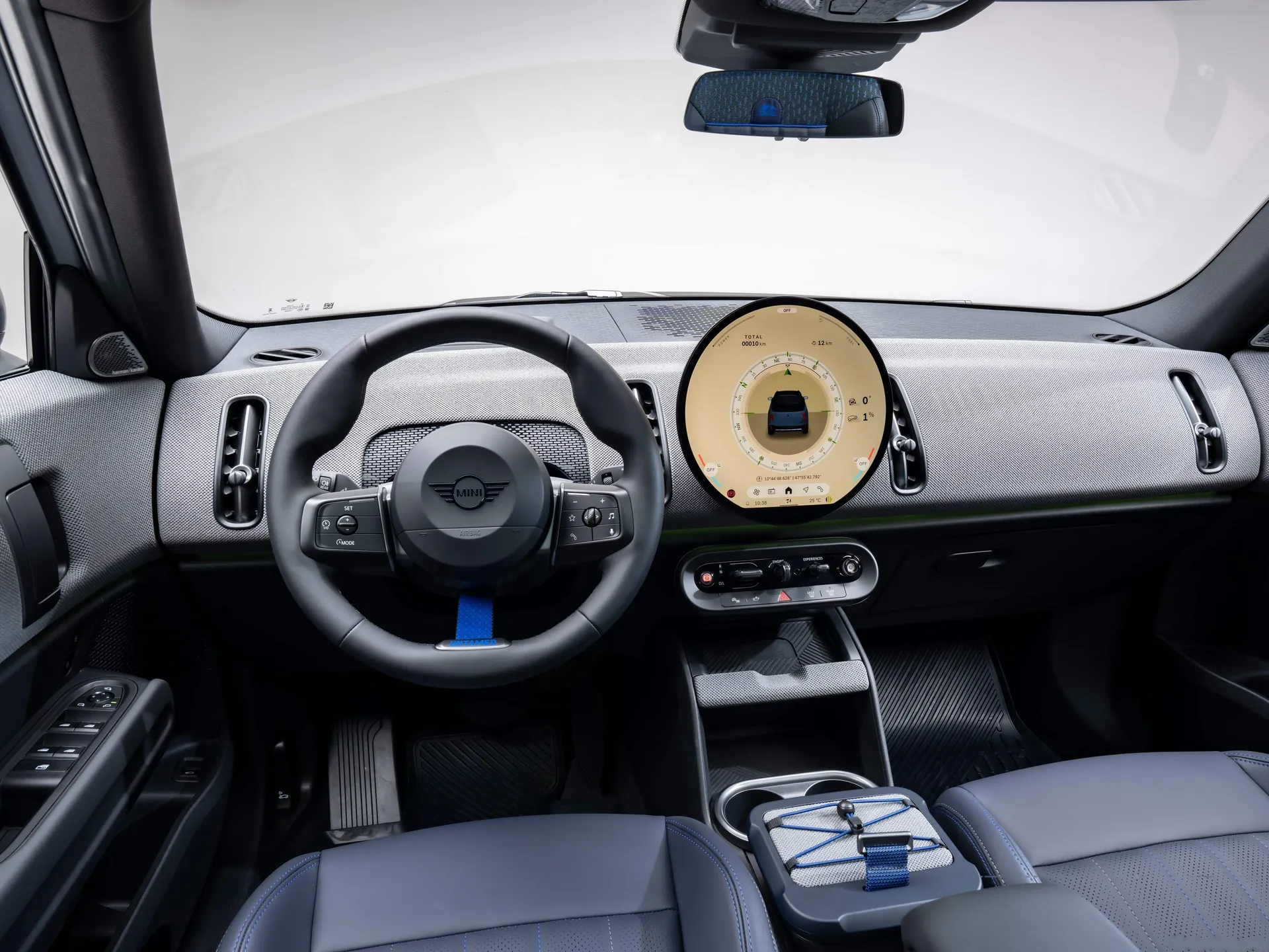 Mini Countryman Untamed Edition (2027) – interiér
