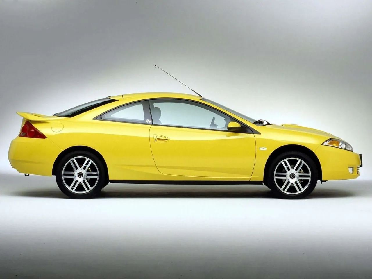 Mercury Cougar Zn (2001) – boční profil
