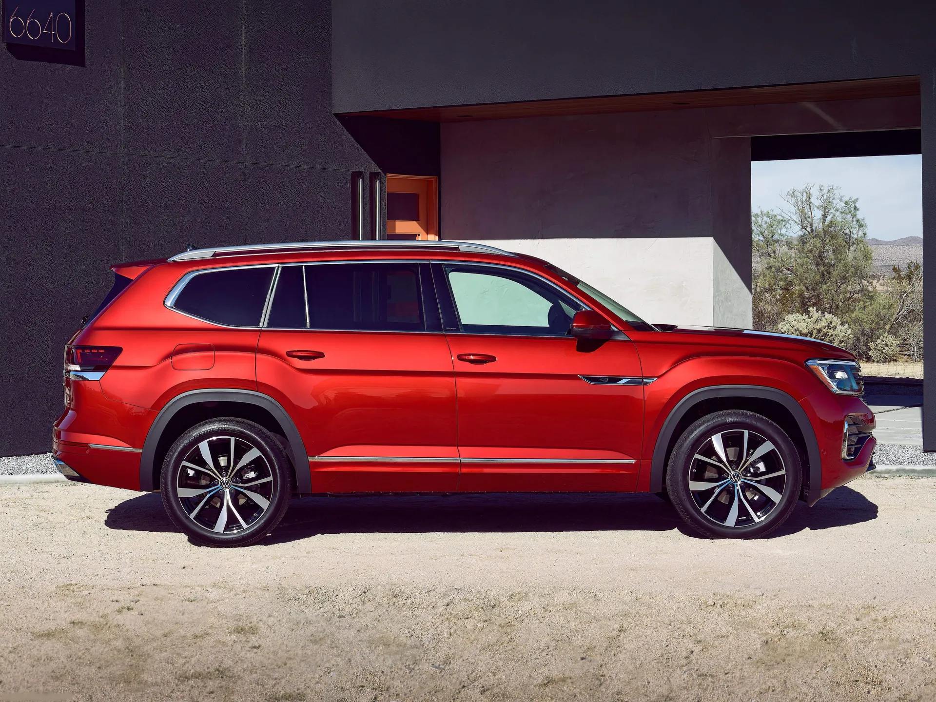 Volkswagen Atlas (2024) – boční profil
