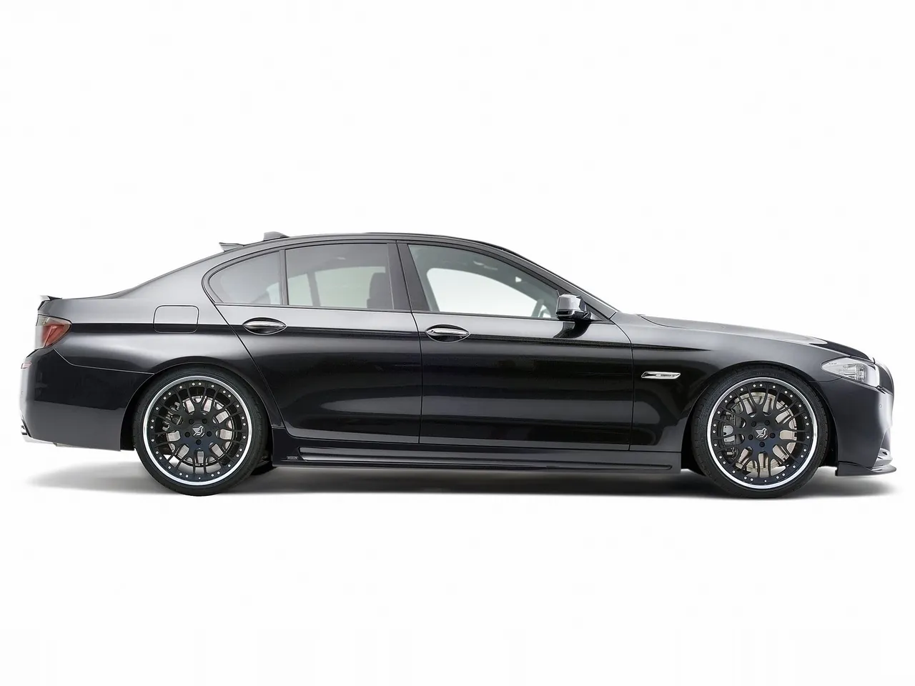 Hamann BMW 5-Series F10 M-Technik (2011) – boční profil