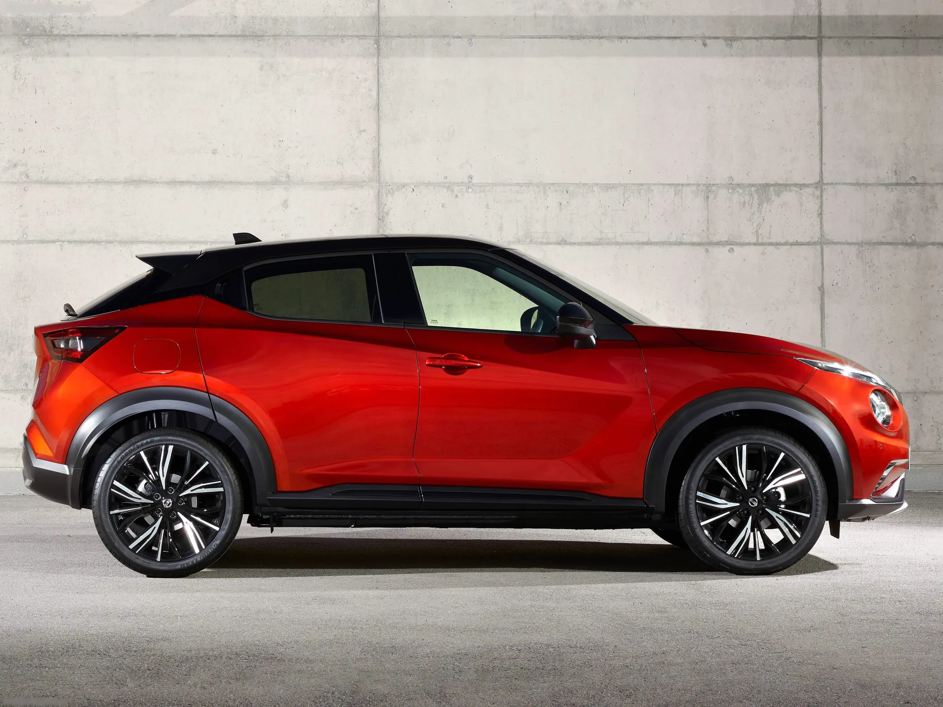 Nissan Juke (2020) – boční profil