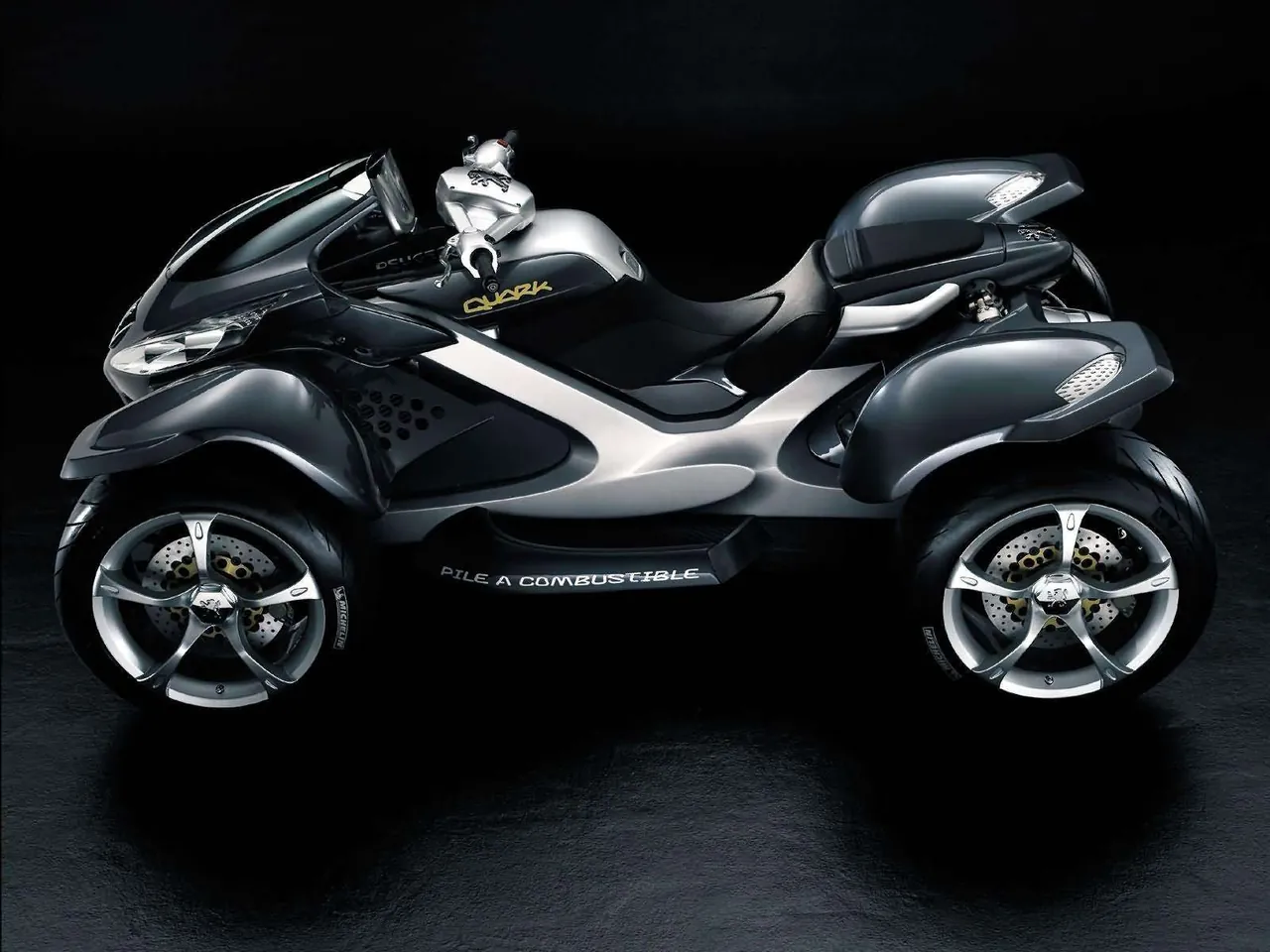Peugeot Quark Concept (2004) – boční profil