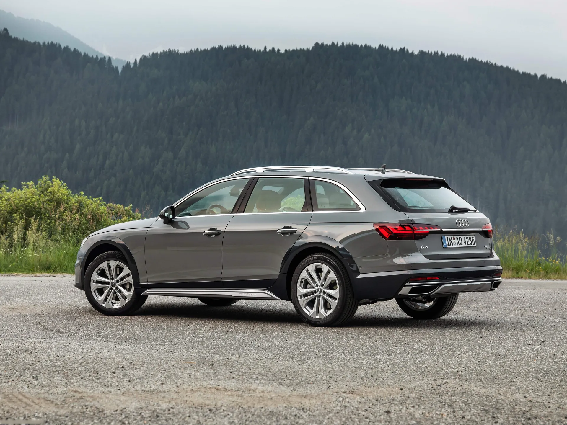 Audi A4 allroad quattro (2020) – zadní tříčtvrteční pohled