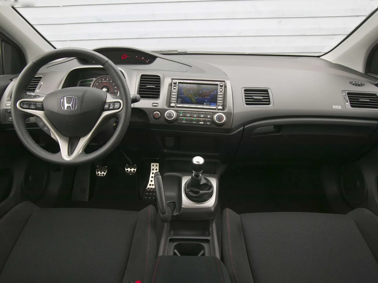 Honda Civic Si (2006) – interiér