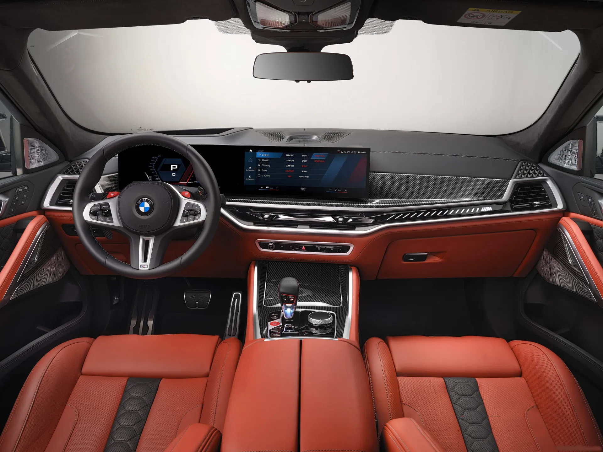 BMW X6 M Competition (2024) – interiér