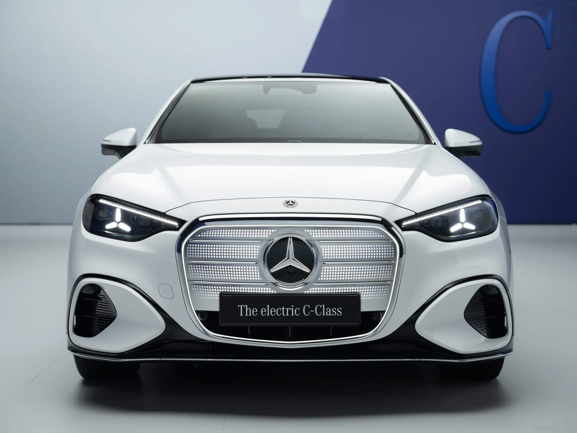 Mercedes-Benz C-Class EV (2027) – zepředu