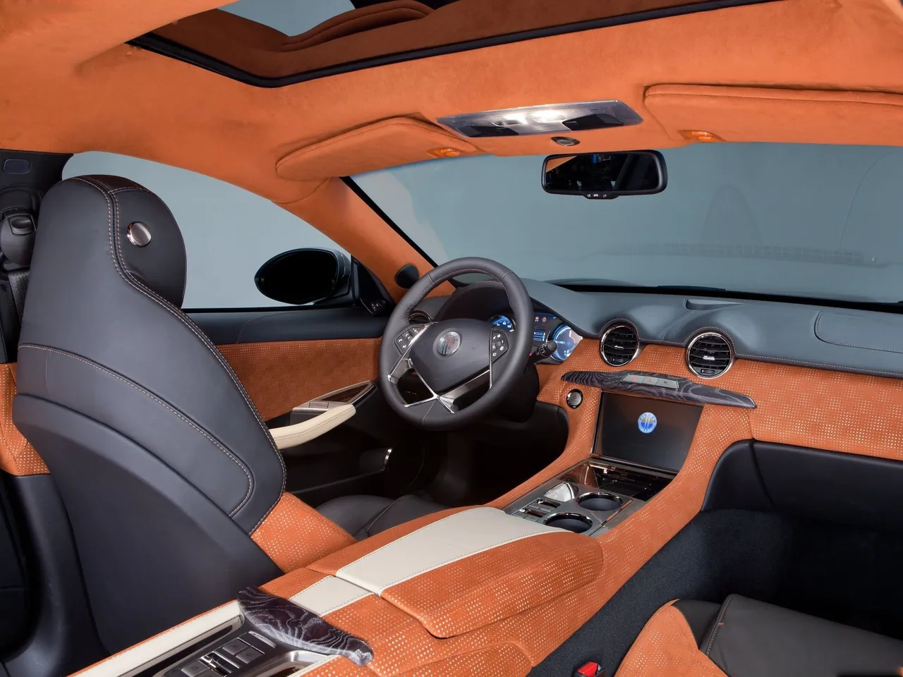 Fisker Surf (2013) – interiér