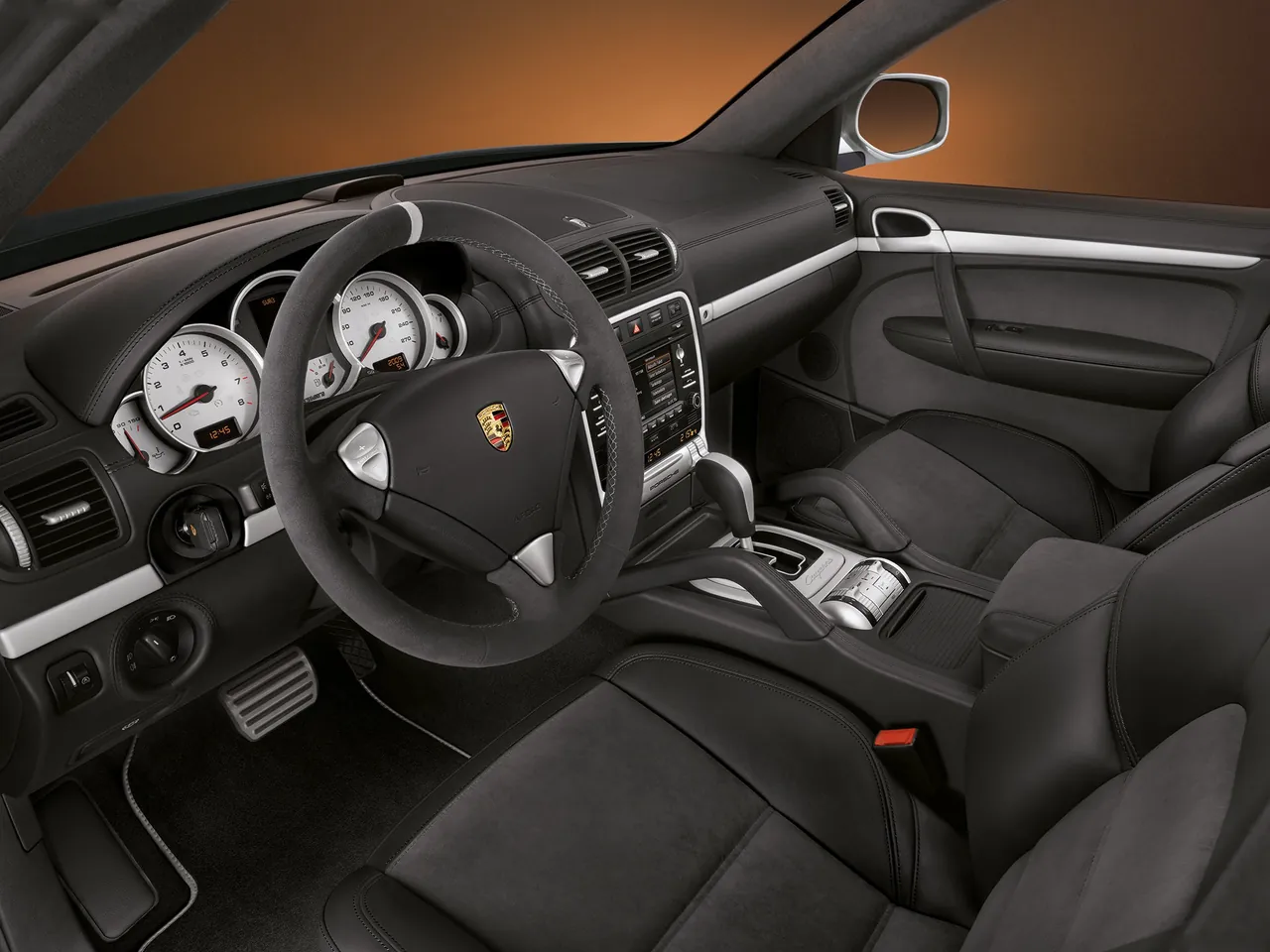 Porsche Cayenne S Transsyberia (2010) - Interior
