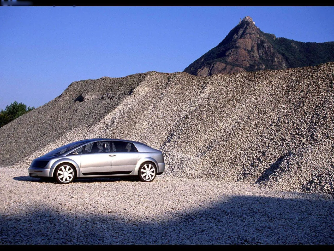 GM HyWire Concept (2002)