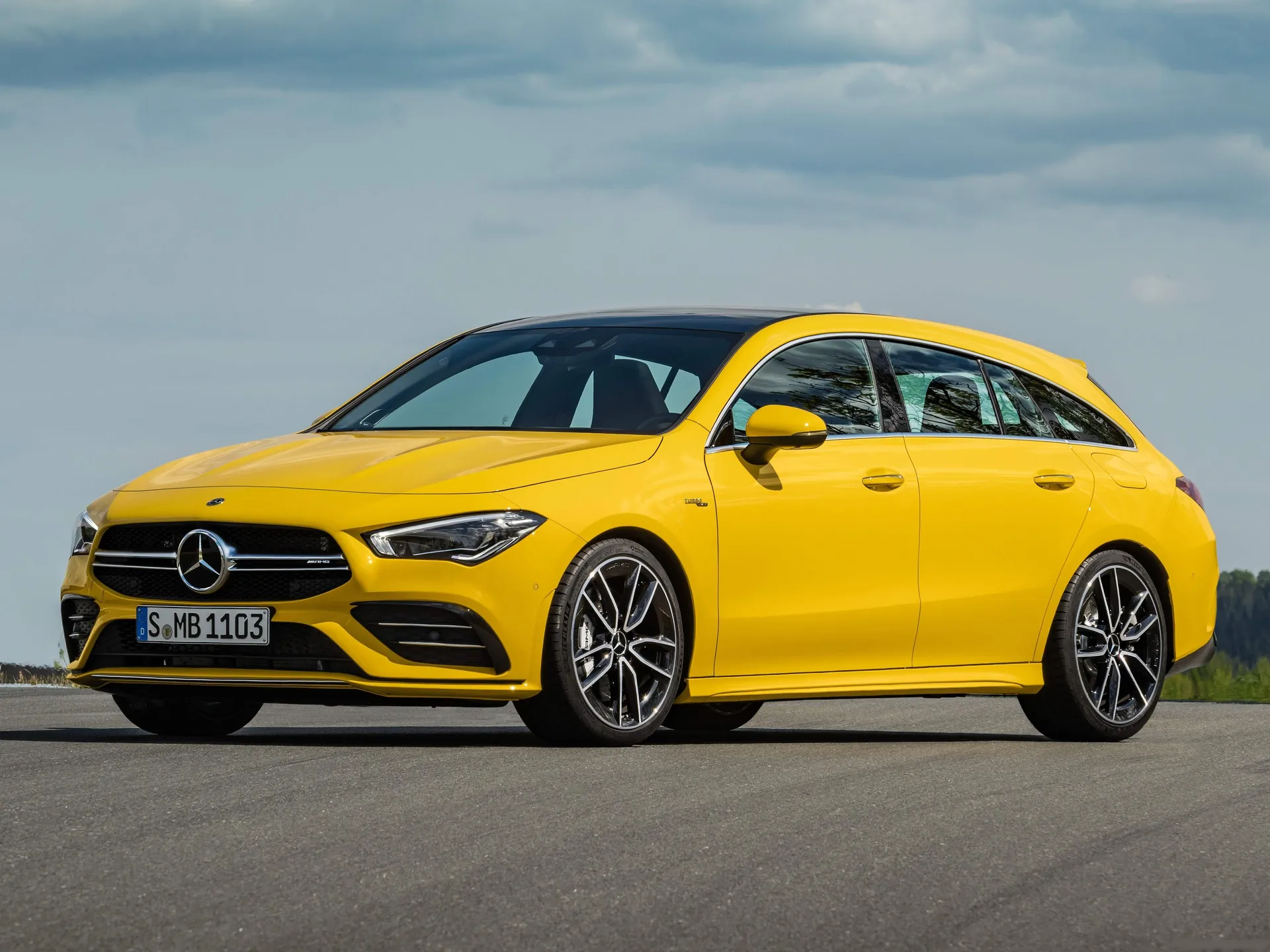 Mercedes-Benz CLA35 AMG 4Matic Shooting Brake (2020)