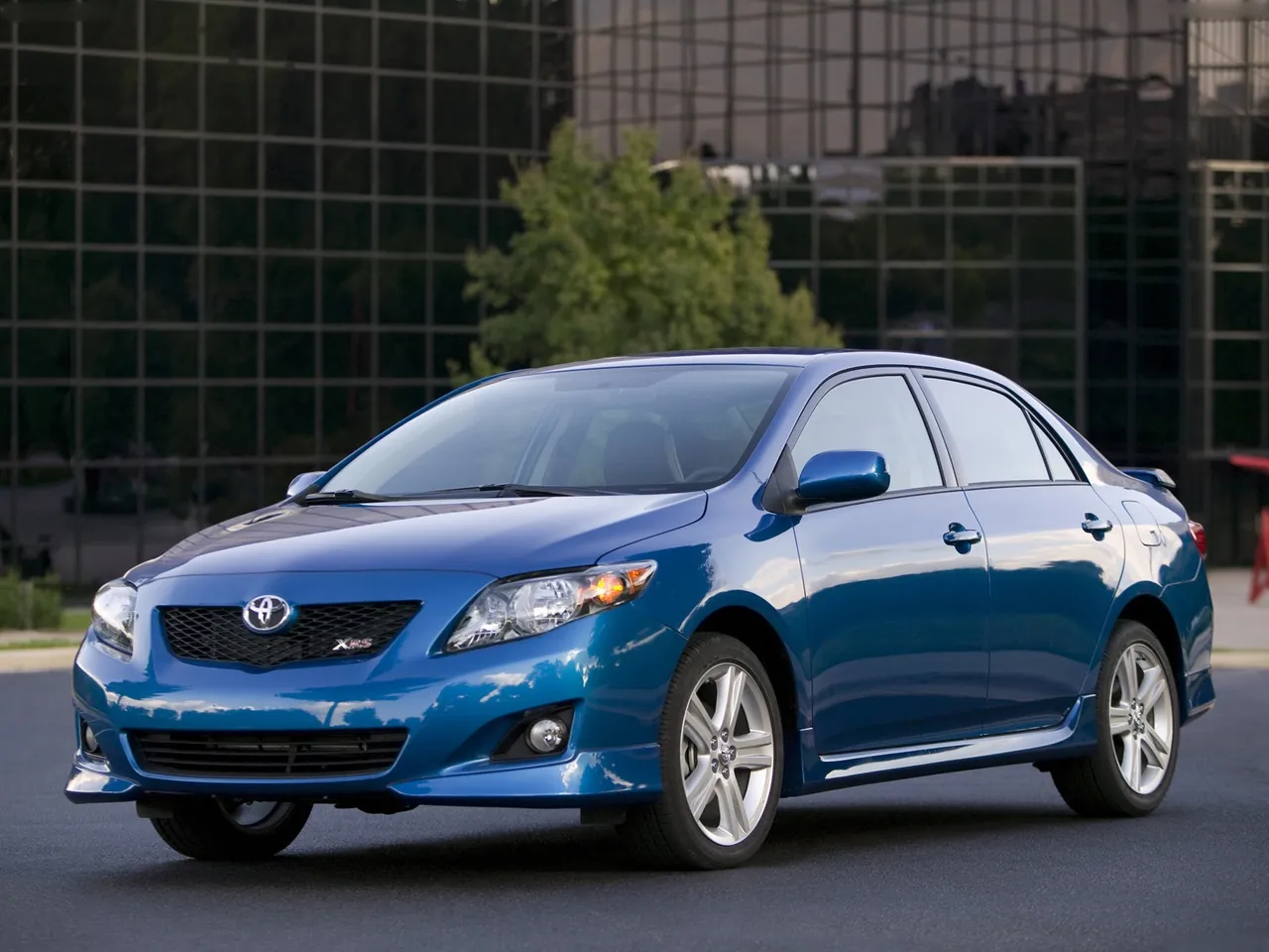 Toyota Corolla Sedan (2009)
