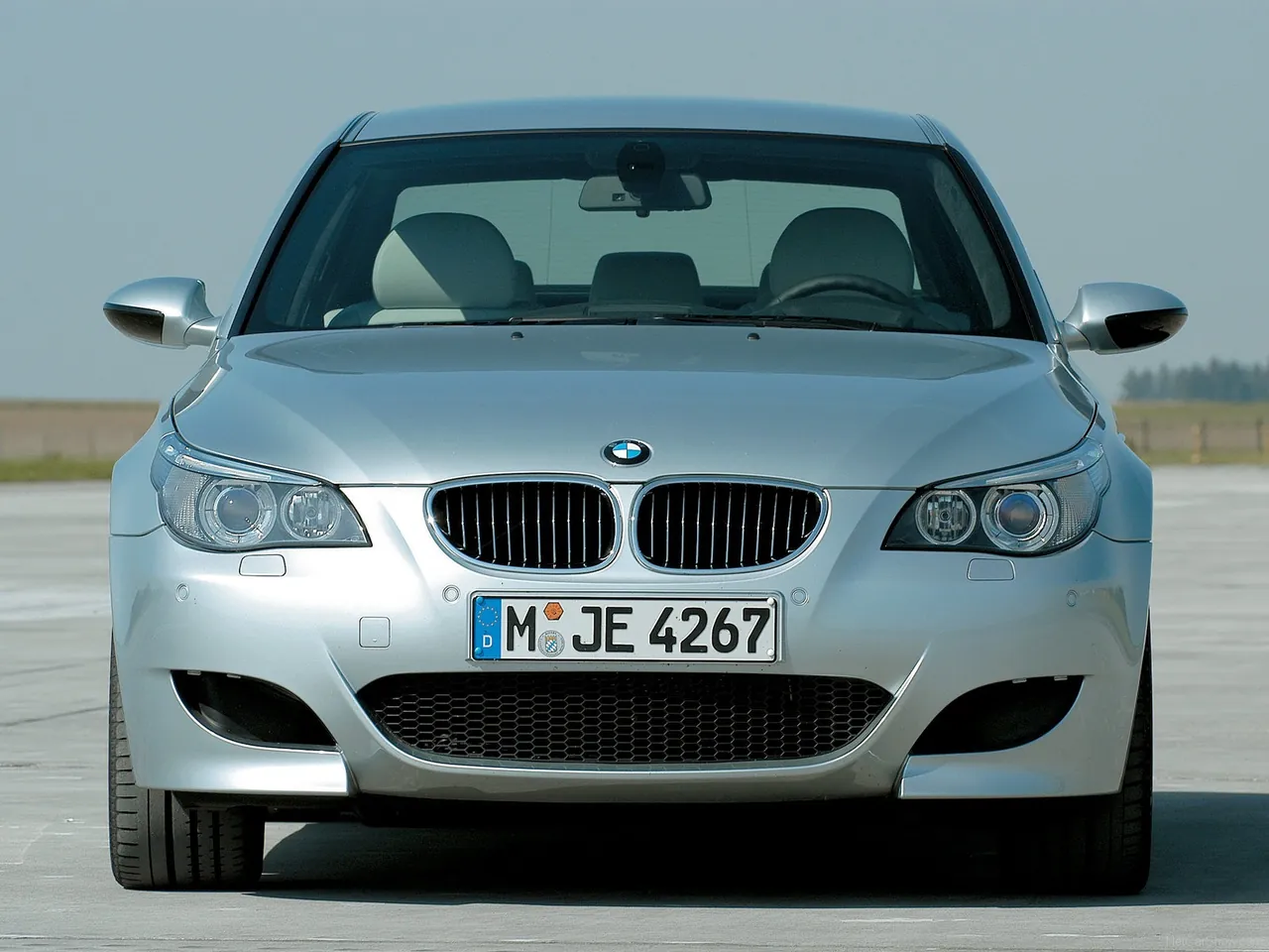 BMW M5 (2005) – zepředu