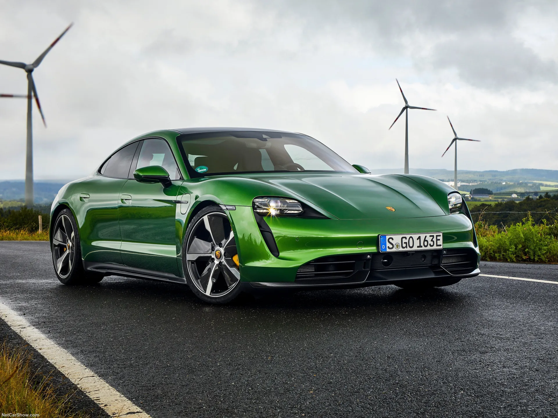 Porsche Taycan Turbo S (2020)