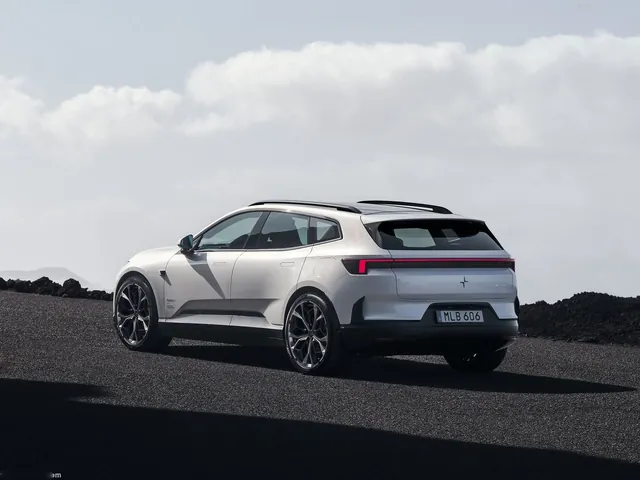 Polestar 4 SUV (2027)