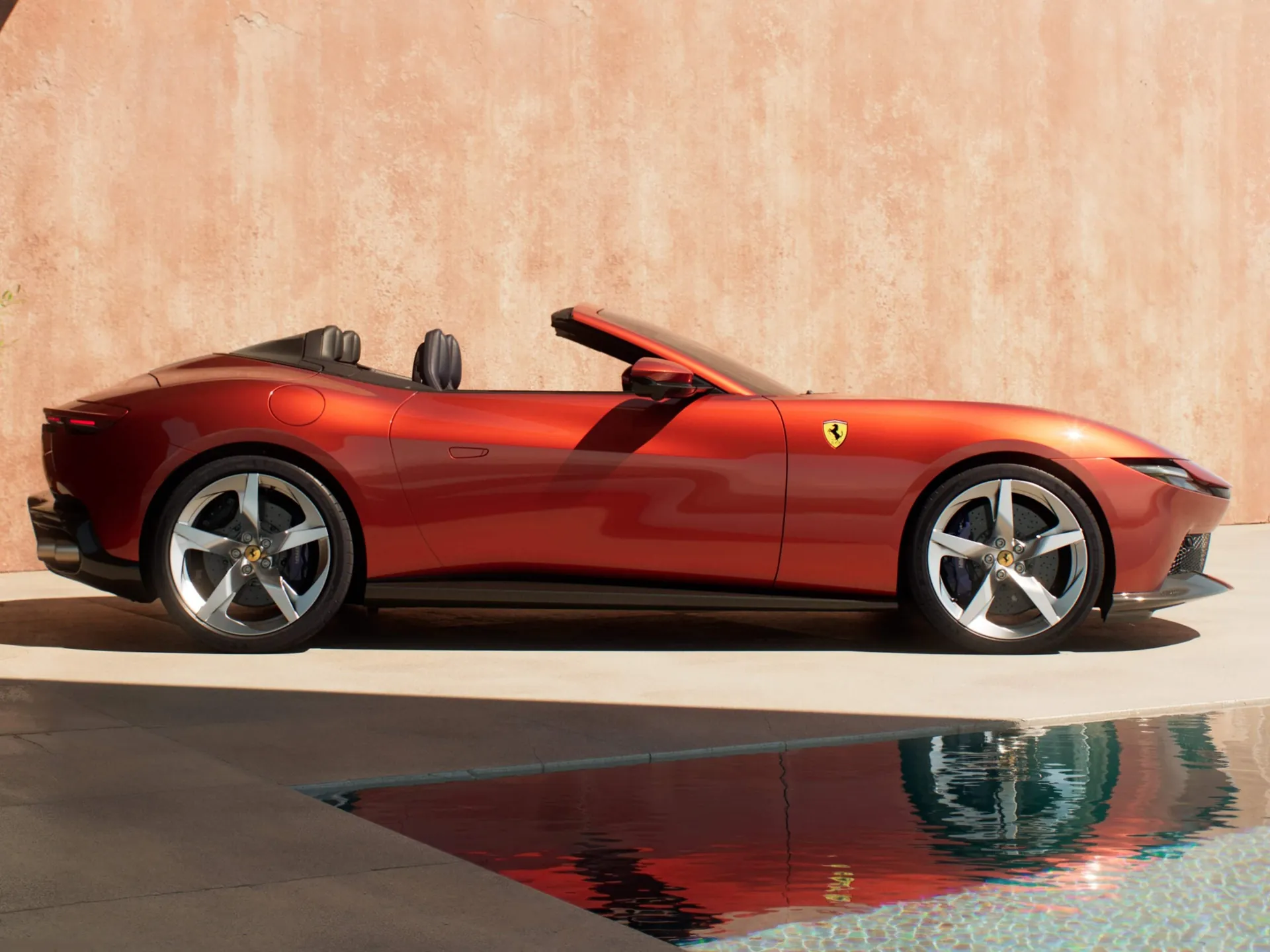 Ferrari Amalfi Spider (2027) – boční profil