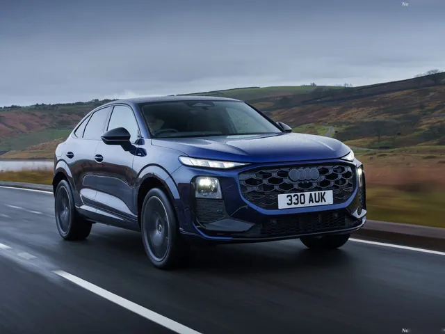 Audi Q3 Sportback e-hybrid [UK] (2026)