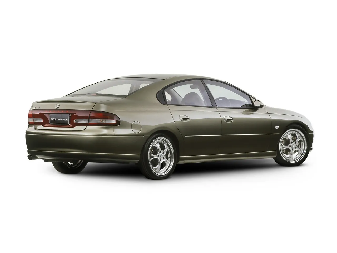 Holden ECOmmodore Concept (2000) – zadní tříčtvrteční pohled