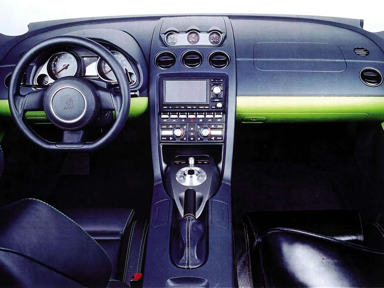 Lamborghini Gallardo (2003) – interiér