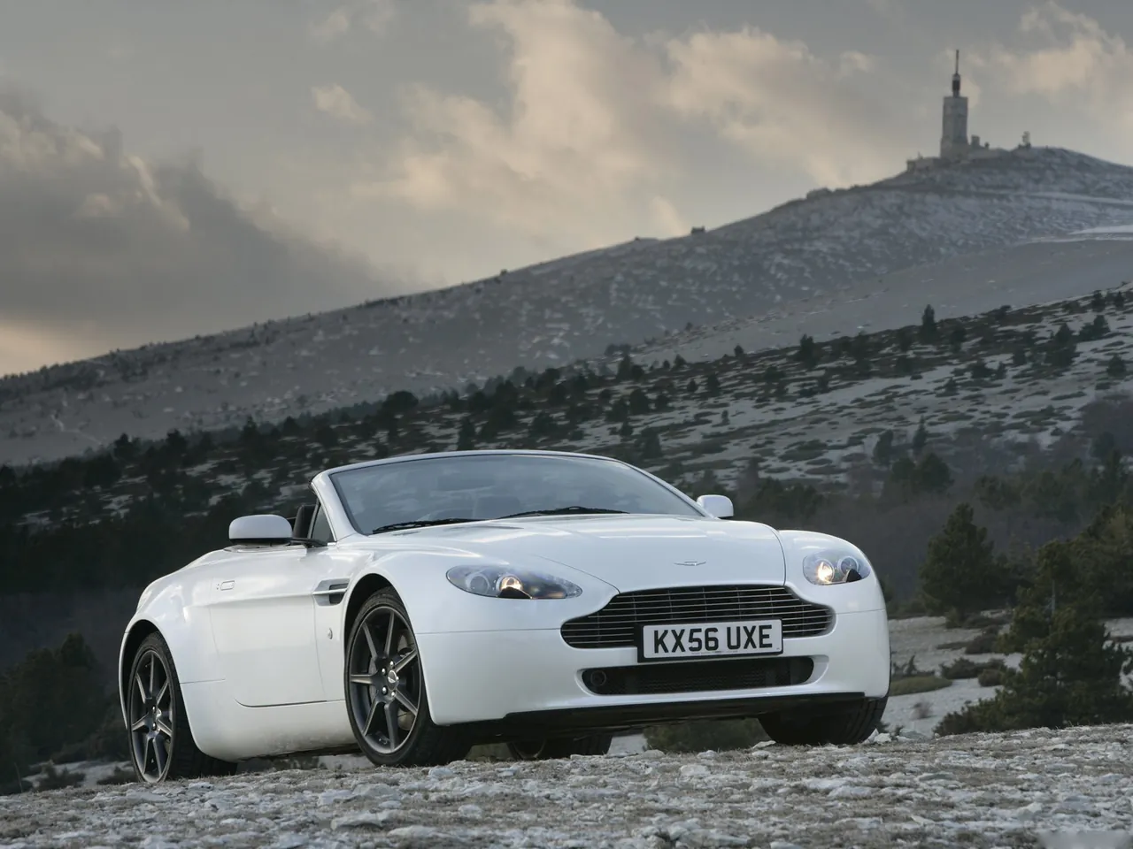 Aston Martin V8 Vantage Roadster (2007)