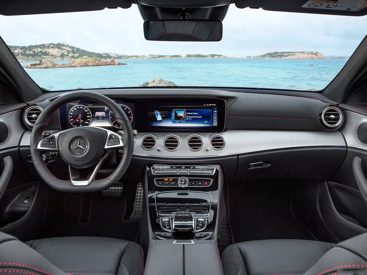 Mercedes-Benz E43 AMG 4Matic Estate (2017) – interiér