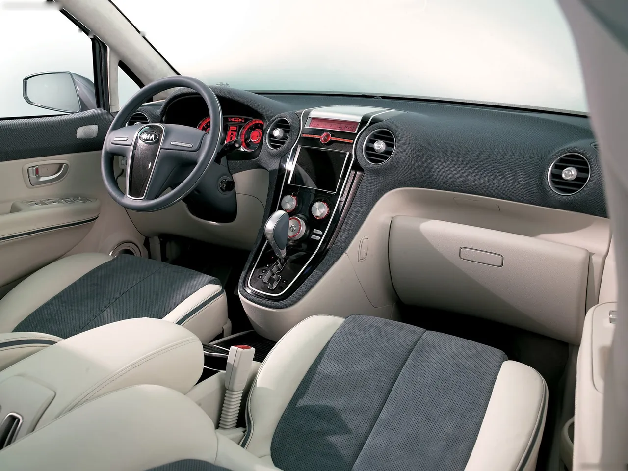 Kia Multi-S Concept (2006) – interiér