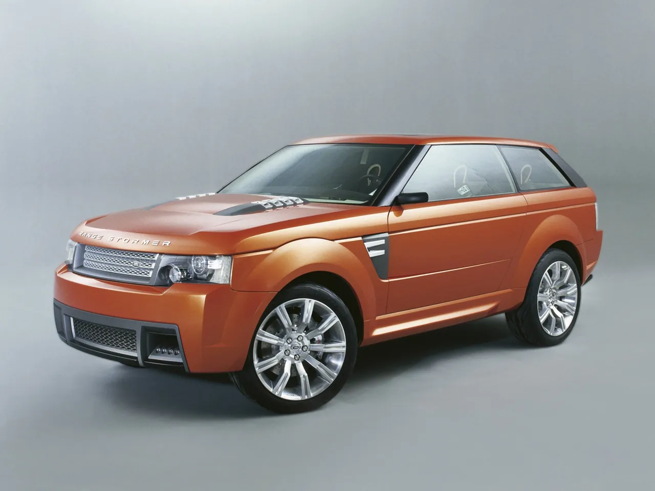 Land Rover Range Stormer Concept (2004)
