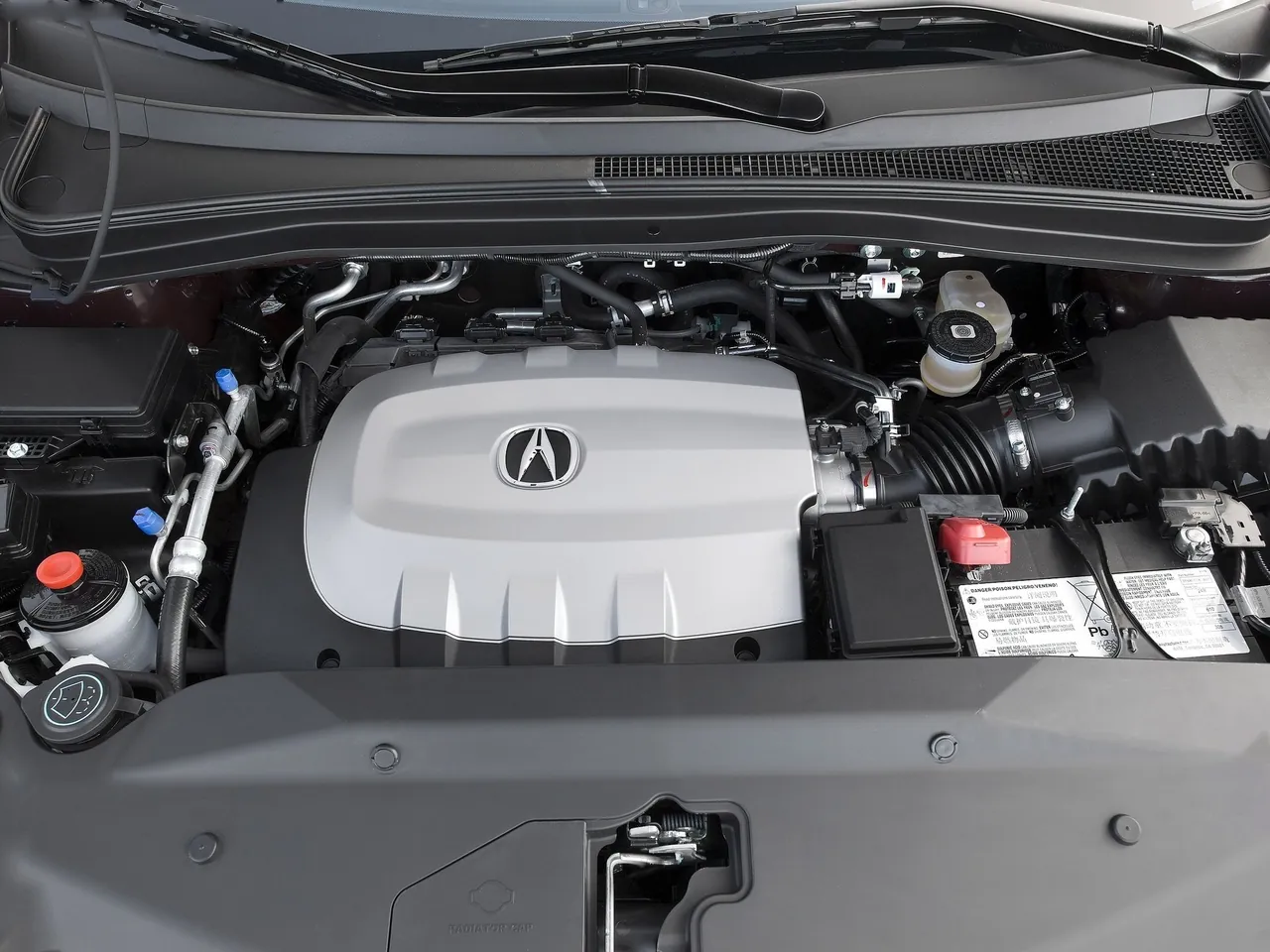 Acura MDX (2010) – motorový prostor