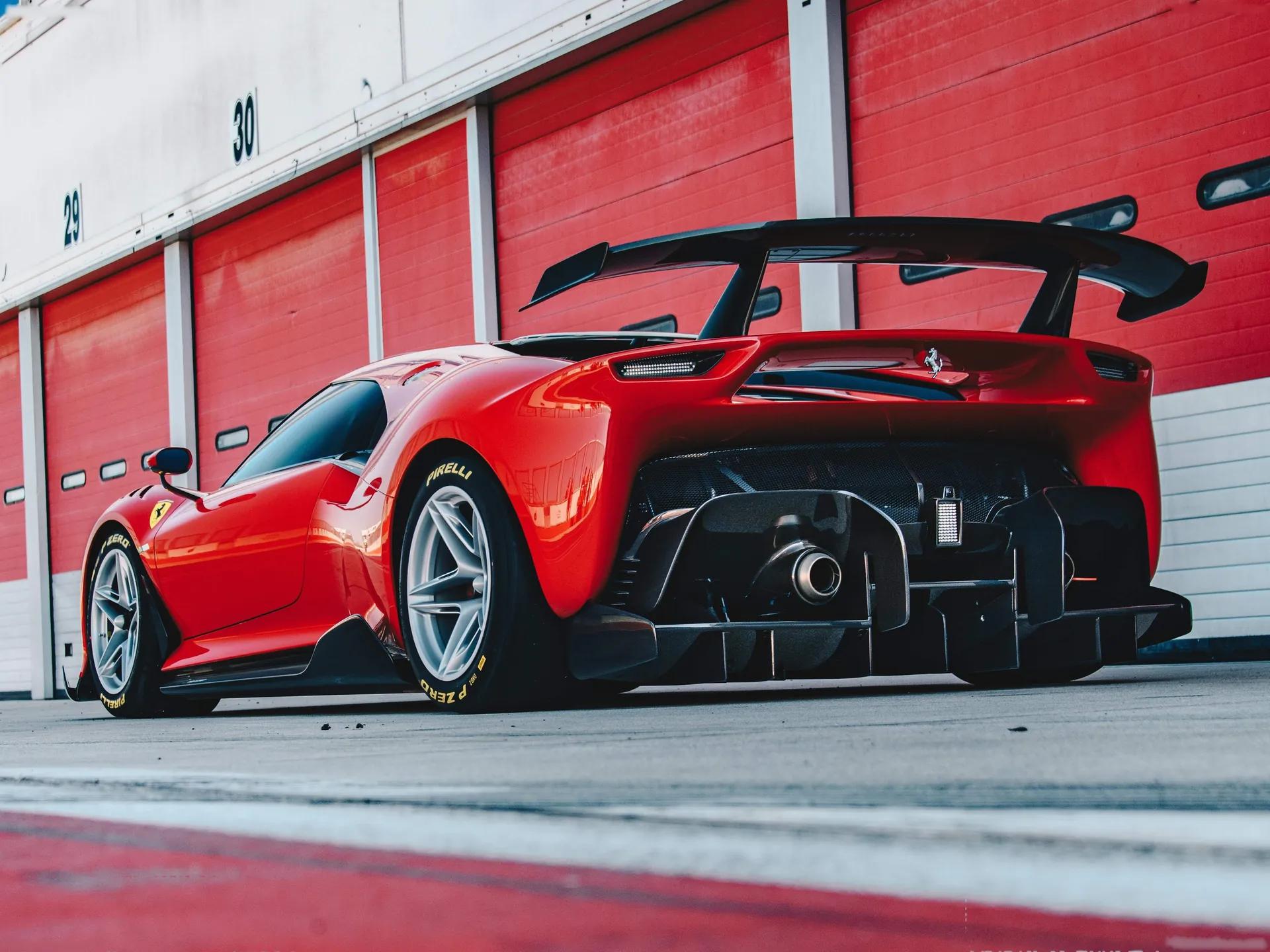 Ferrari P80-C (2019) – zadní tříčtvrteční pohled