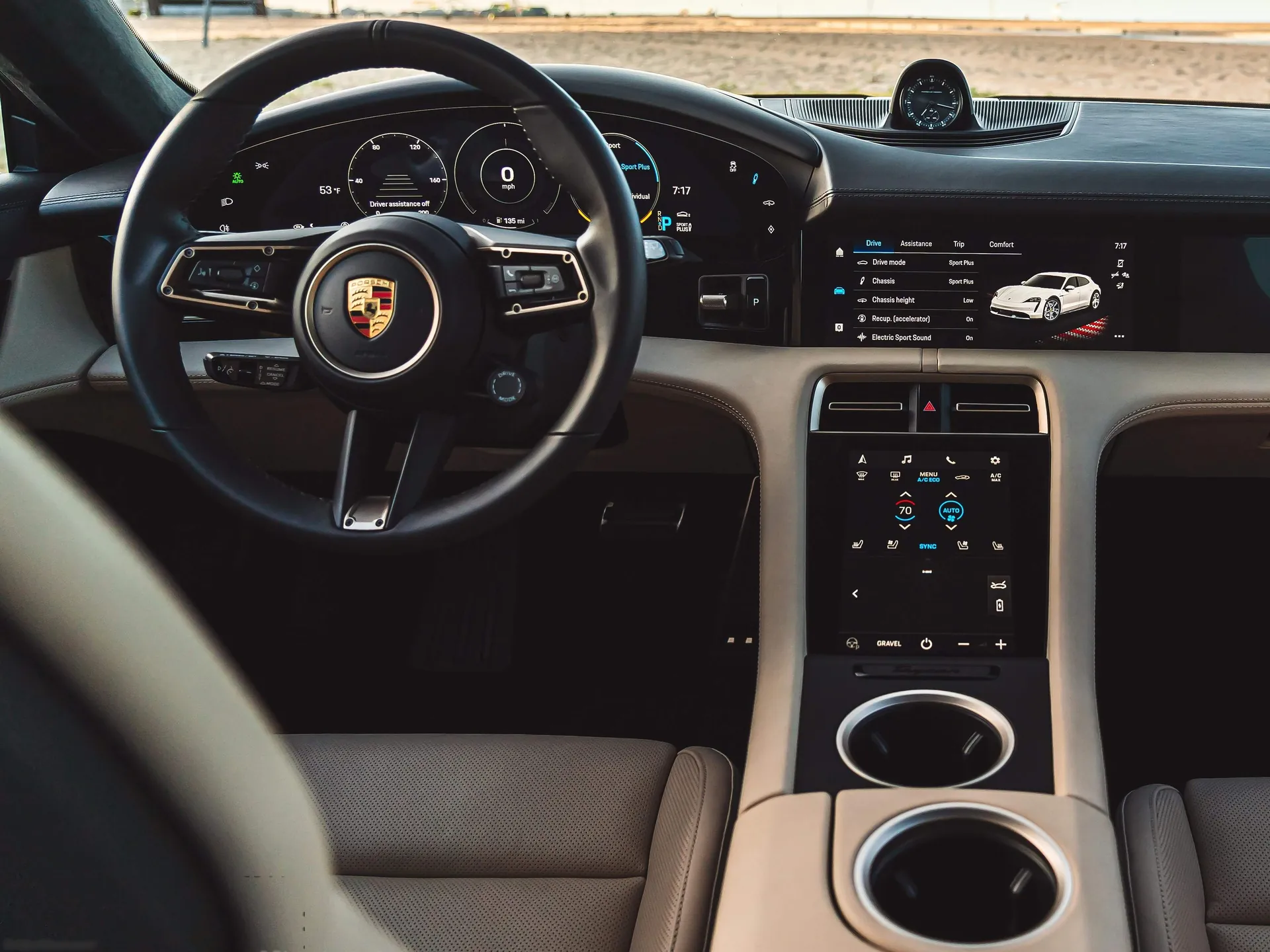 Porsche Taycan Turbo Cross Turismo (2022) - Interior