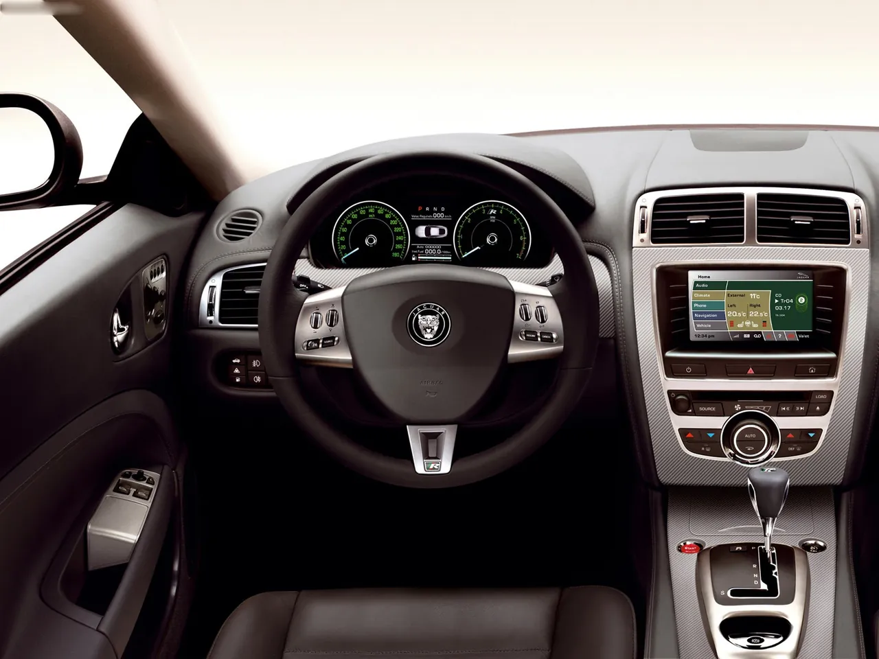 Jaguar XKR Convertible (2007) – interiér