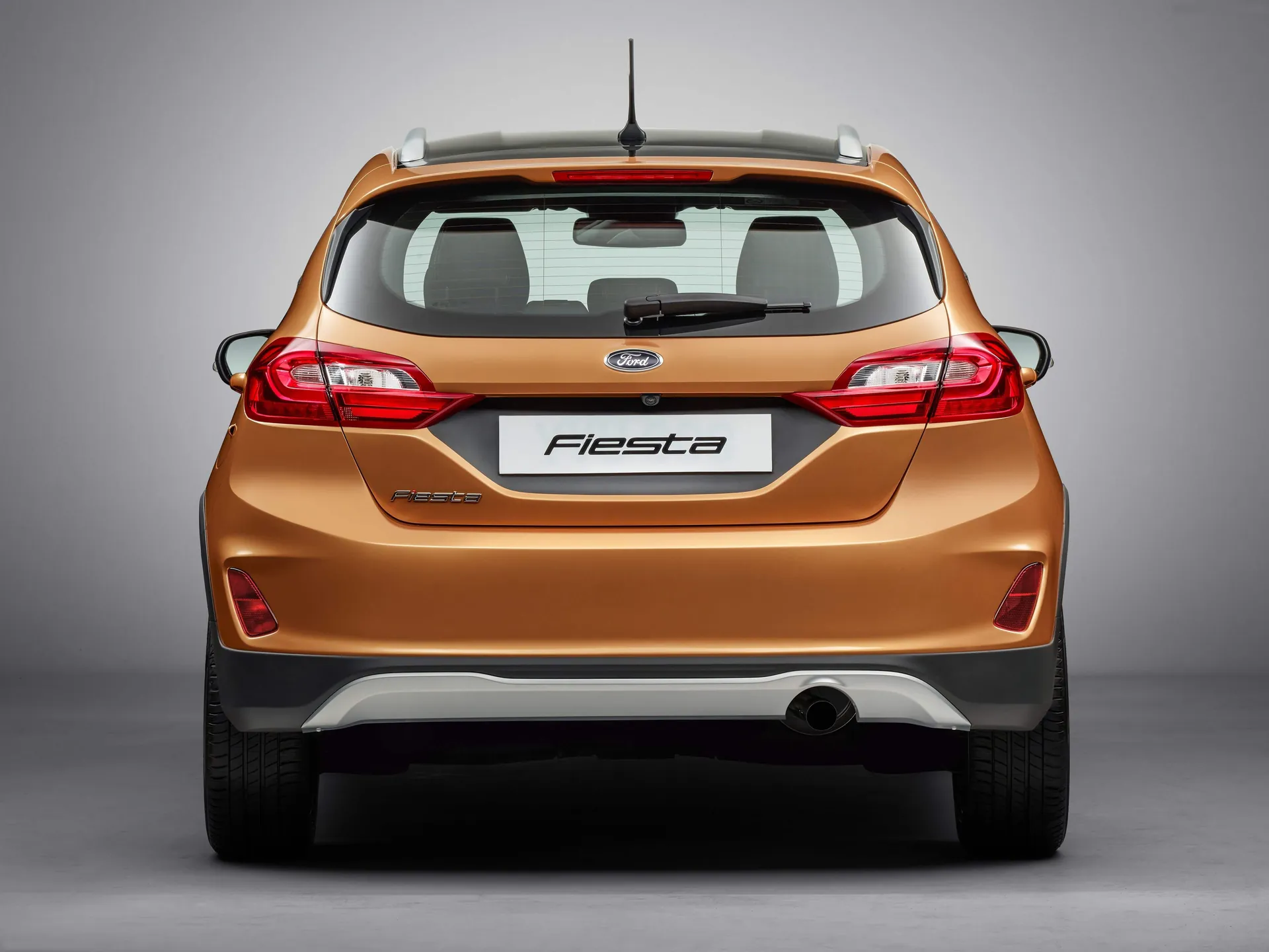 Ford Fiesta Active (2017) – zezadu