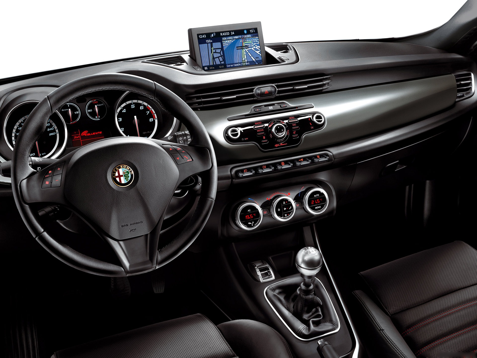 Alfa Romeo Giulietta (2011) – interiér