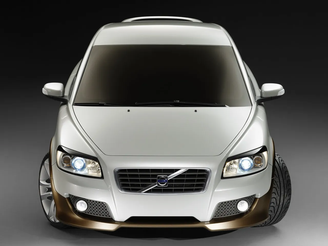 Volvo C30 Design Concept (2005) – zepředu