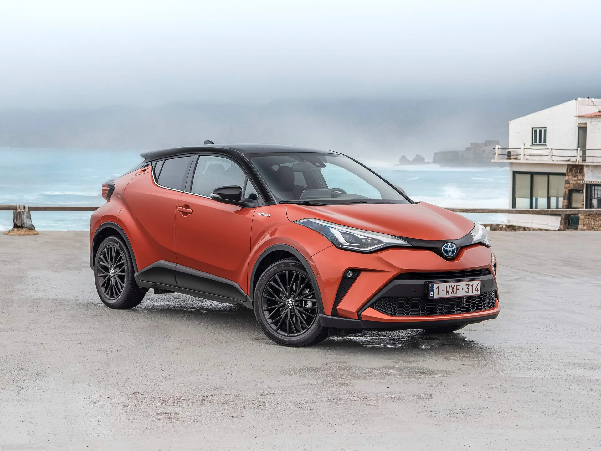 Toyota C-HR (2020)