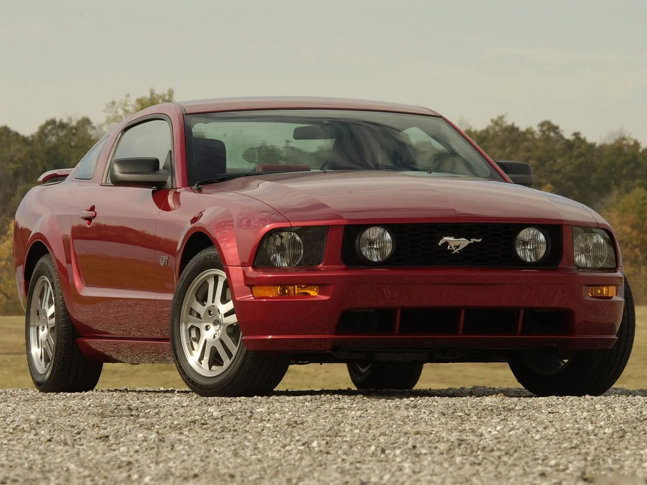 Ford Mustang GT (2005)