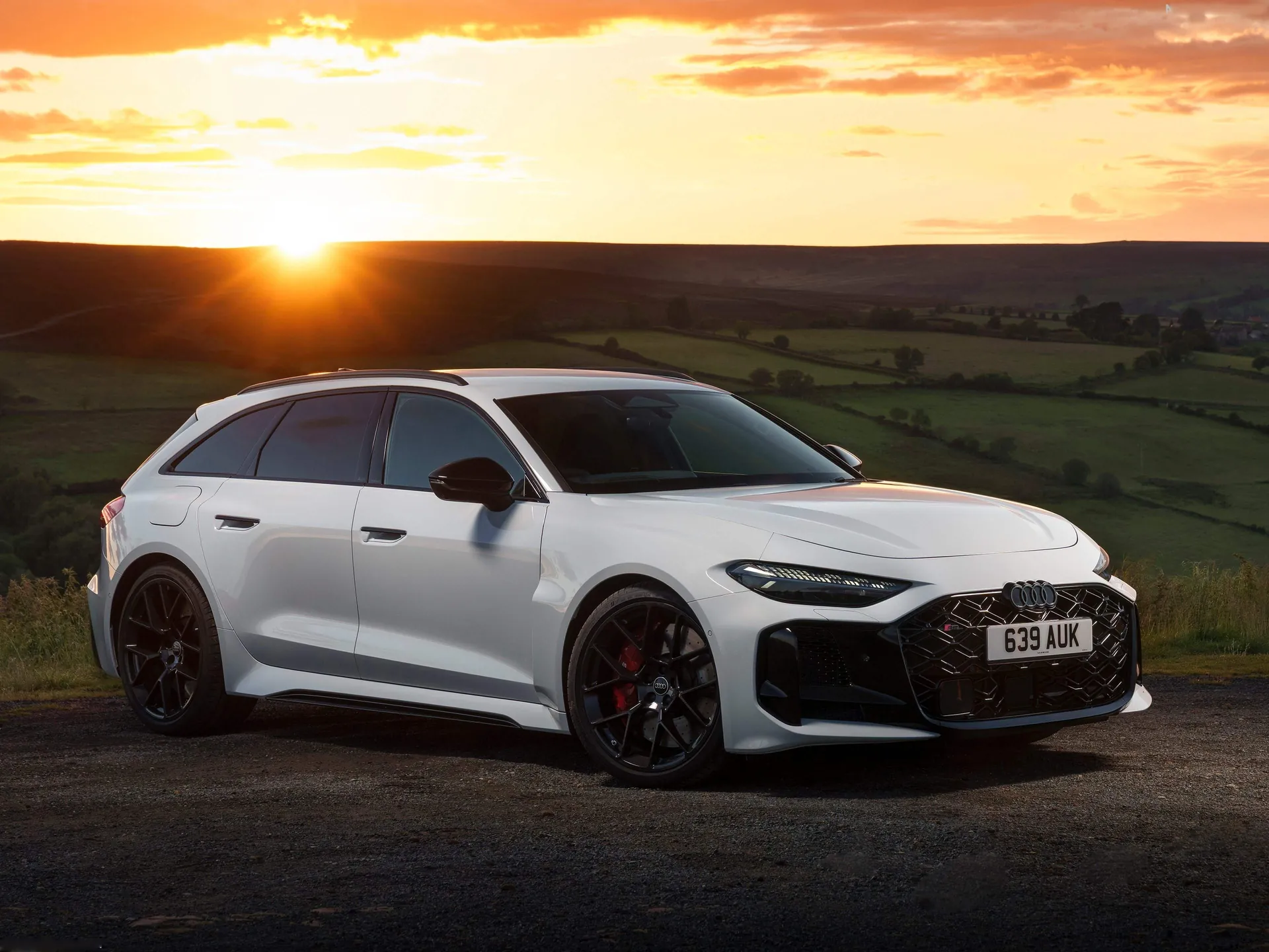 Audi RS5 Avant [UK] (2027)
