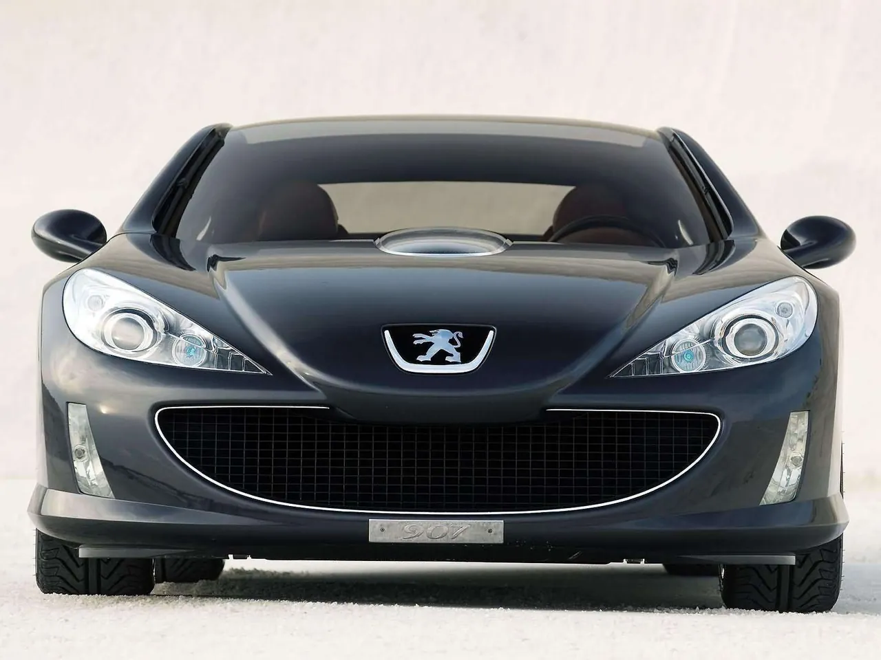 Peugeot 907 Concept (2004) – zepředu