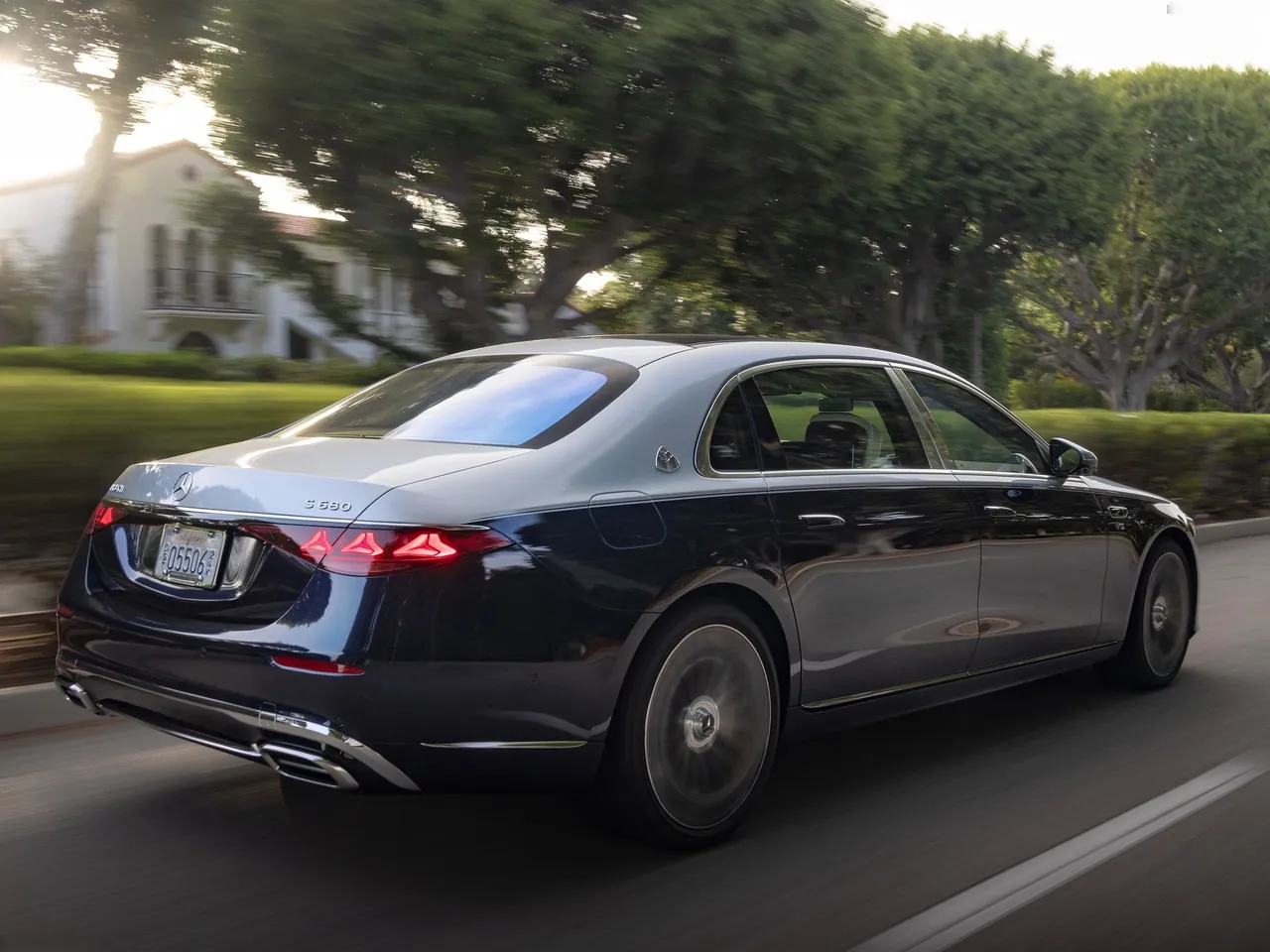 Mercedes-Benz S680 Maybach [US] (2027)