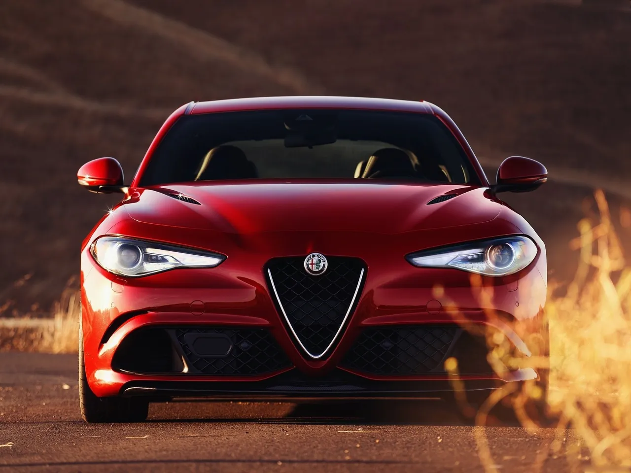 Alfa Romeo Giulia Quadrifoglio (2016) – zepředu