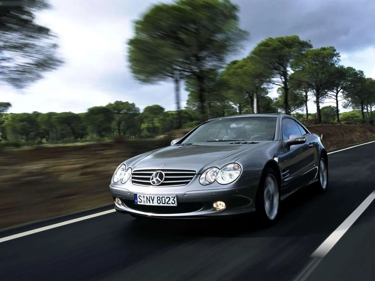 Mercedes-Benz SL600 (2003)