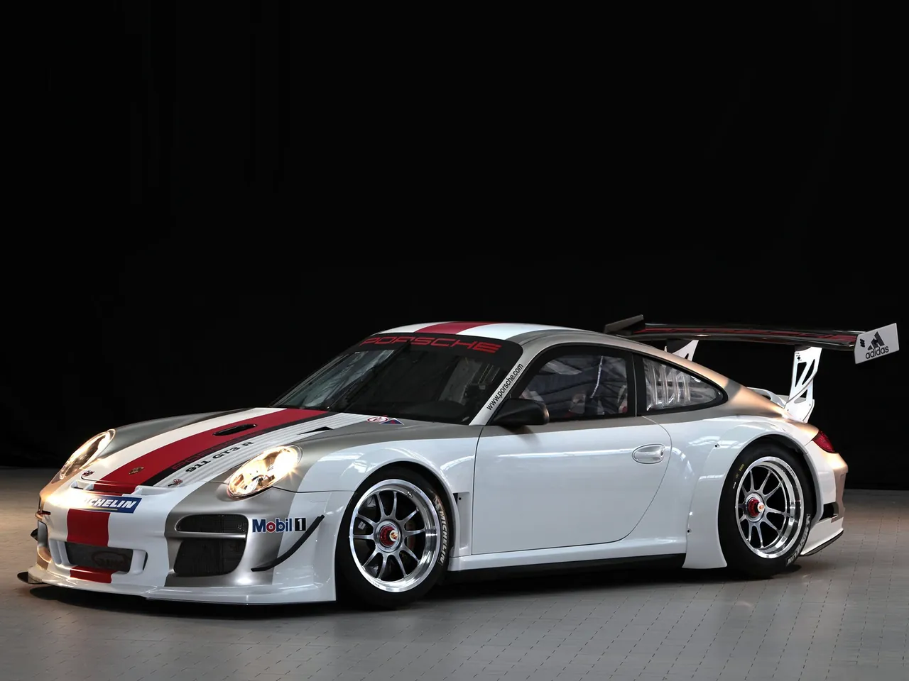 Porsche 911 GT3 R (2010)