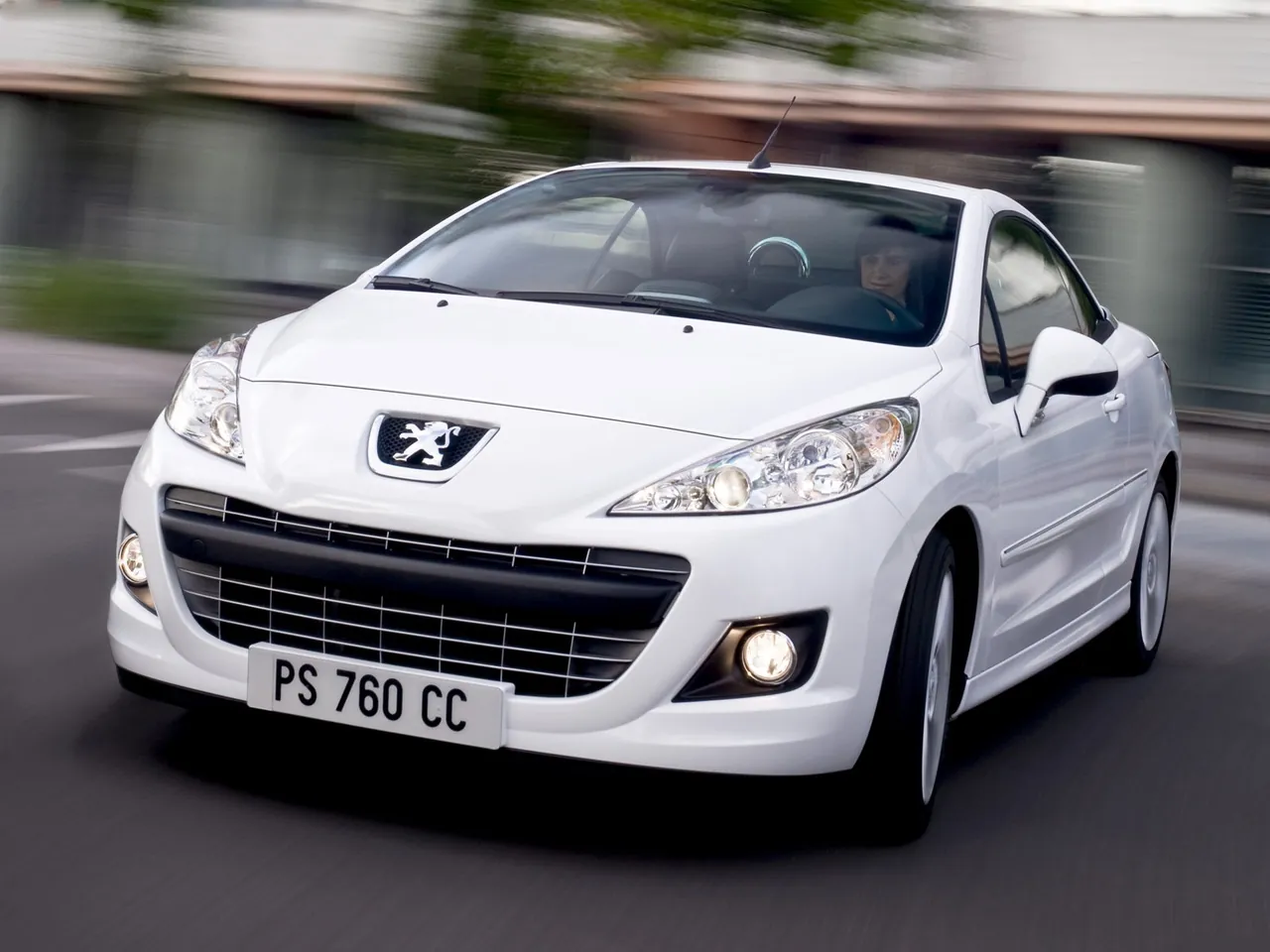 Peugeot 207 CC (2010)