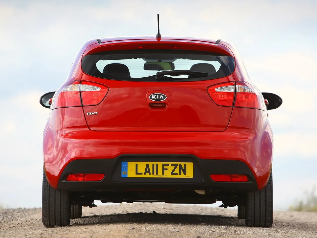 Kia Rio (2012) – zezadu