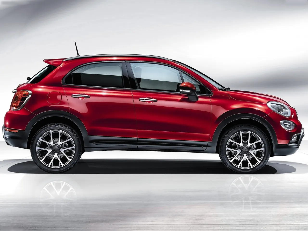Fiat 500X (2015) – boční profil
