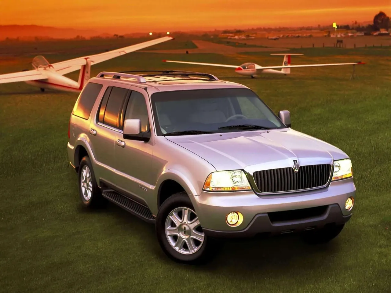 Lincoln Aviator (2003)