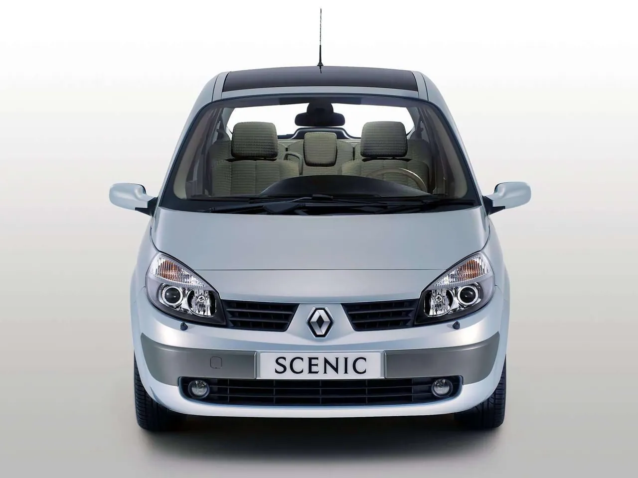 Renault Scenic II (2003) – zepředu