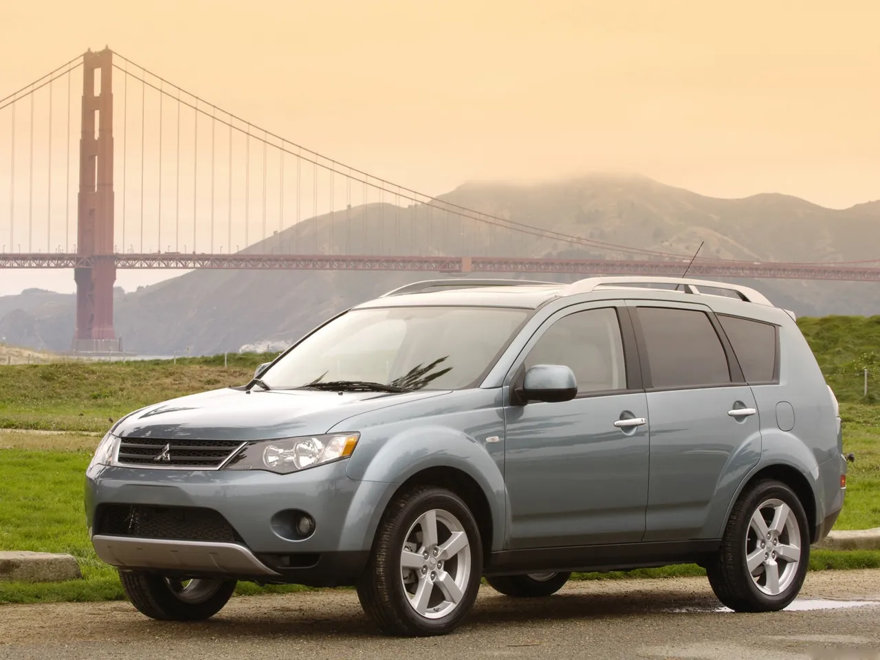 Mitsubishi Outlander Urban (2007)
