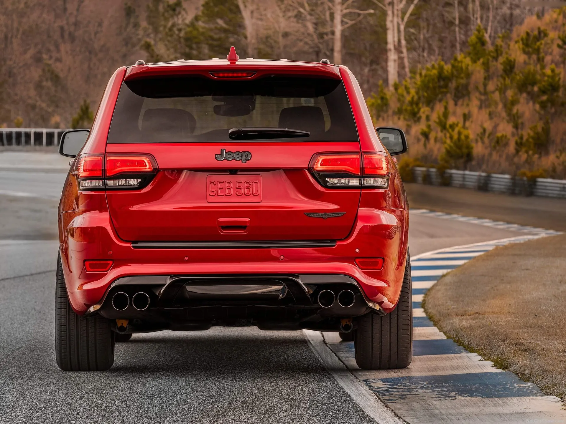Jeep Grand Cherokee Trackhawk (2018) - Rear