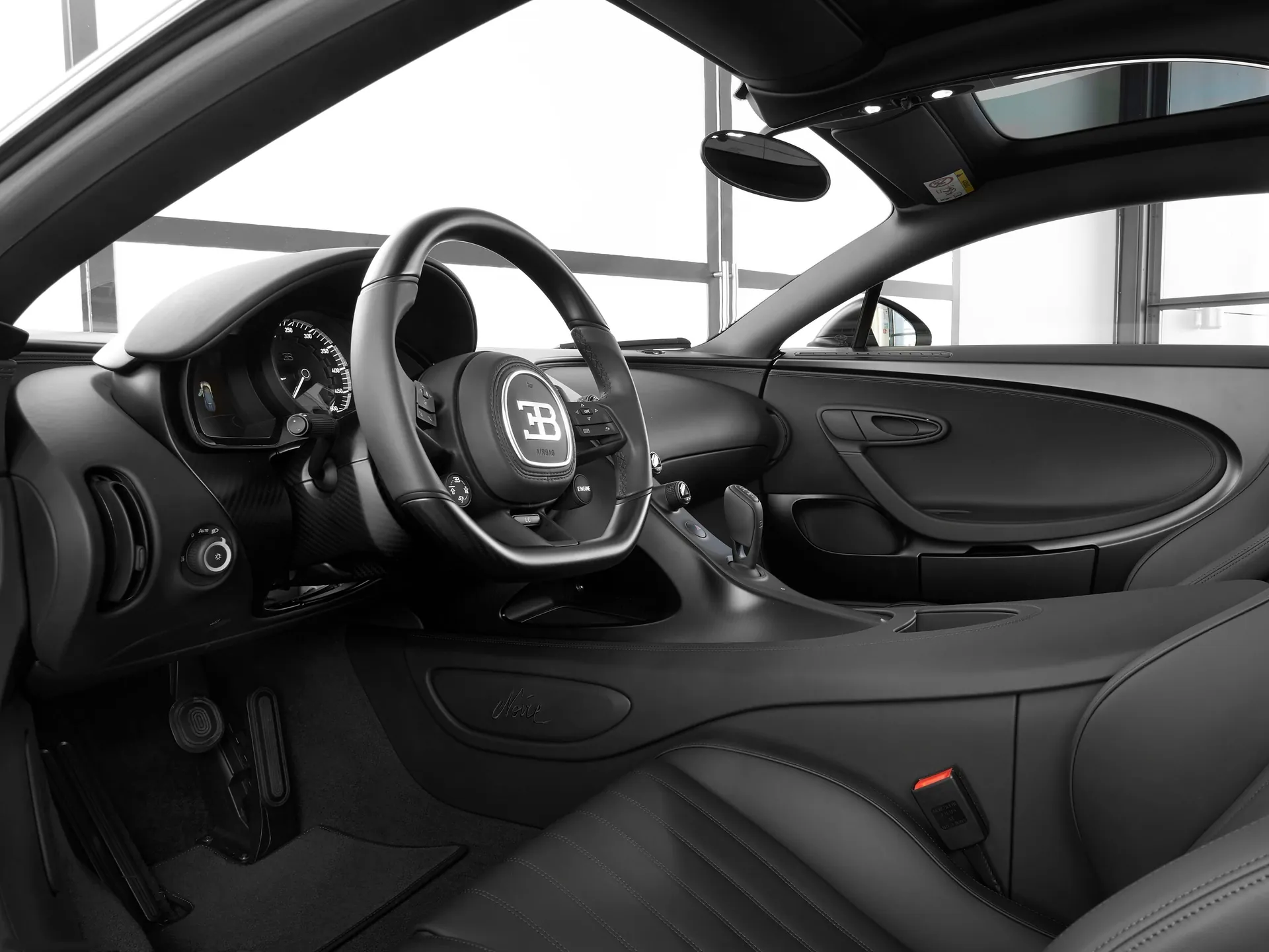 Bugatti Chiron Sport Noire Sportive (2020) - Interior